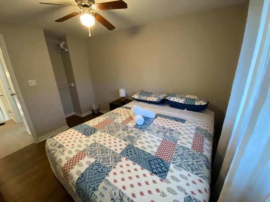 Kingston Comfort Hub Dış mekan fotoğraf